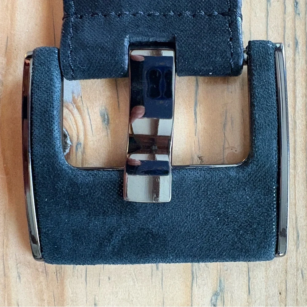 Chico’s Statement Belt Black Suede Size Medium EUC